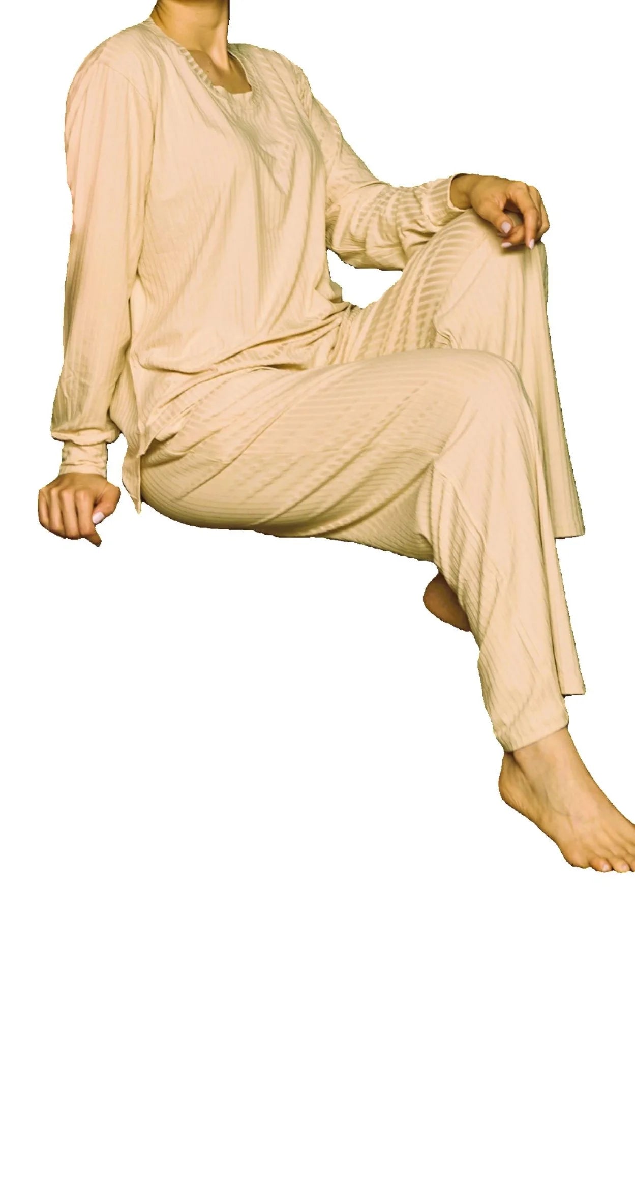Pijama Feminino Longo – Tecido Liso com Gola e Calça Pantalona Confortável 🌙