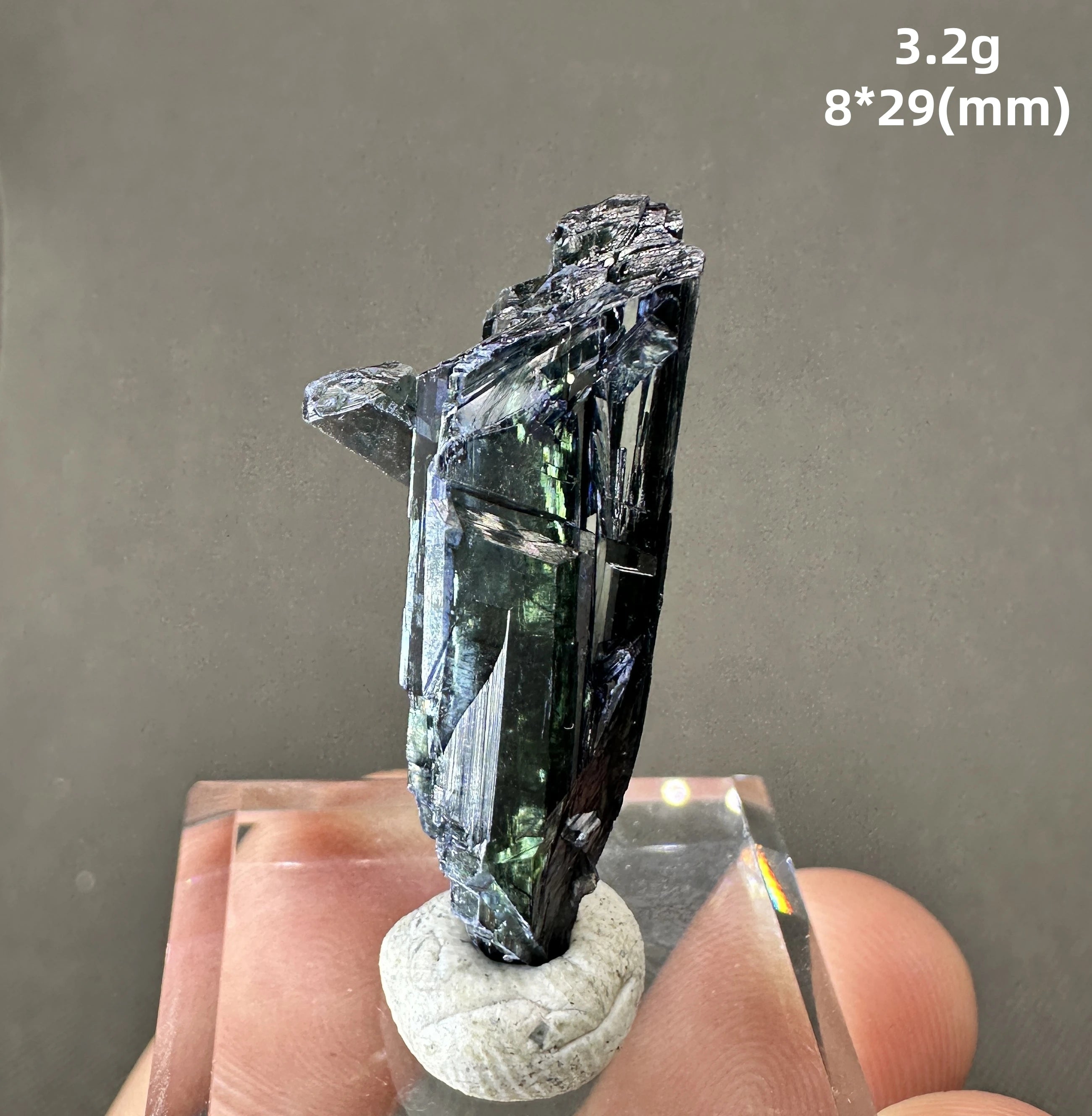 Vivianita Azul Natural do Brasil – Mineral Raro com Cristais de Quartzo Curativos