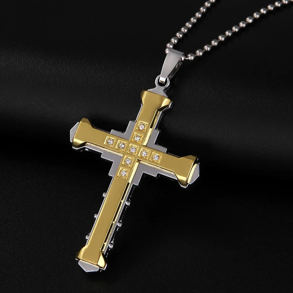 Pingente Masculino Cruz Cristal – Jesus, Zircônia, Dourado/Preto/Azul, Aço Inoxidável